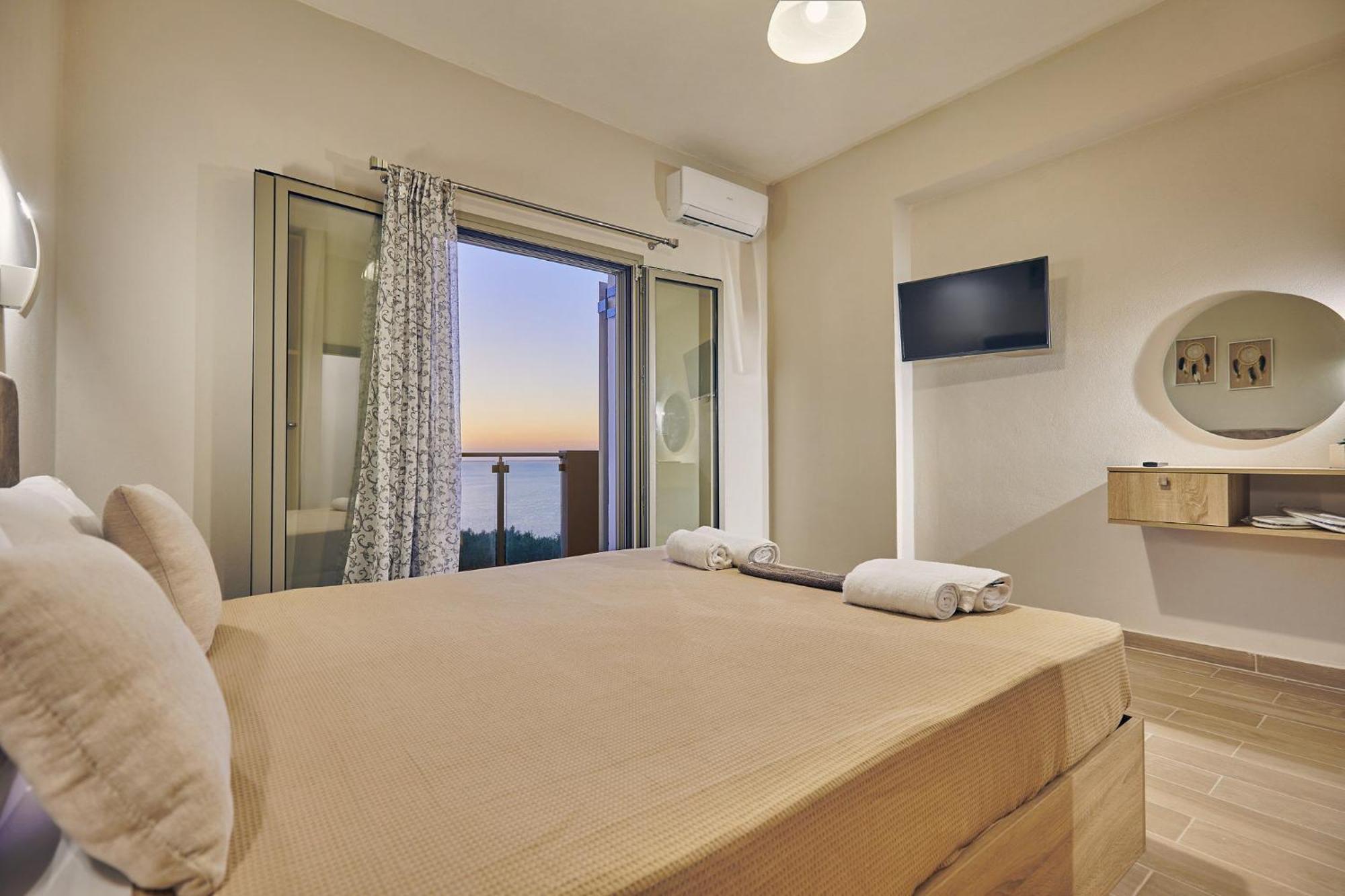 Pelagaki Sunrise Apartments Orthoniaí エクステリア 写真